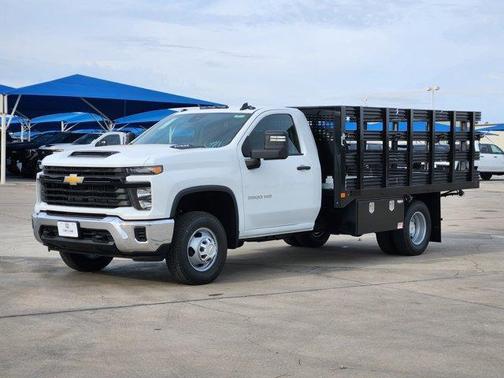 2026 Chevrolet Silverado 3500 WT