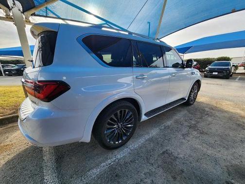 2023 INFINITI QX80 SENSORY AWD