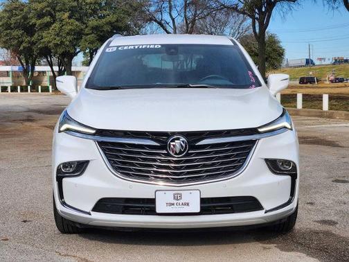 2024 Buick Enclave Essence FWD
