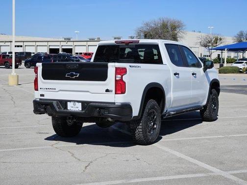 2026 Chevrolet Silverado 1500 ZR2