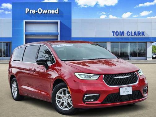 2025 Chrysler Pacifica L