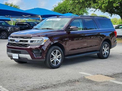 Jewel Red Metallic Tinted Clearcoat 2024 Ford Expedition Max XLT