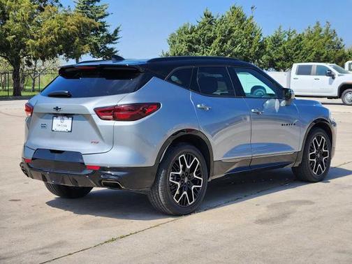 Sterling Gray Metallic 2023 Chevrolet Blazer RS