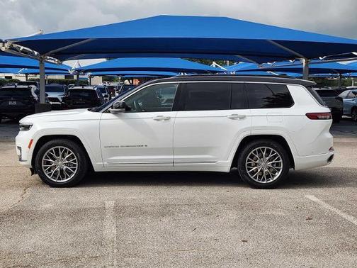 Bright White Clearcoat 2025 Jeep Grand Cherokee L Summit