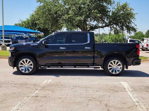 Black 2021 Chevrolet Silverado 1500 High Country