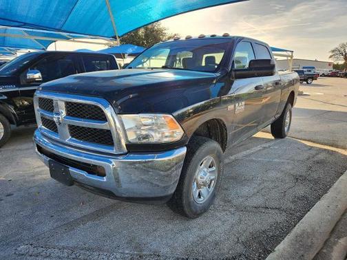 2018 RAM 2500 Tradesman Crew Cab 4x4 6'4' Box