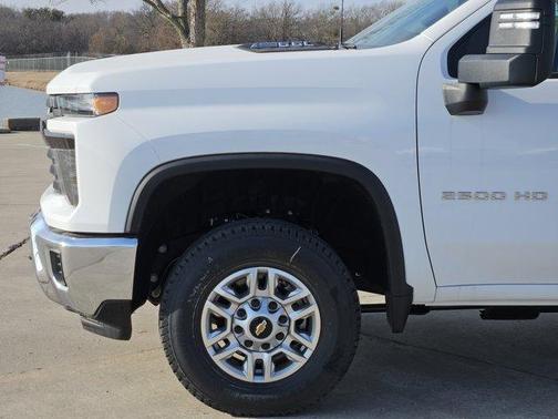2026 Chevrolet Silverado 2500 WT