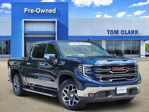 Pacific Blue Metallic 2022 GMC Sierra 1500 SLT