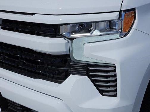 Summit White 2026 Chevrolet Silverado 1500 RST