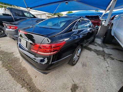 Black 2016 Mercedes-Benz E-Class Base