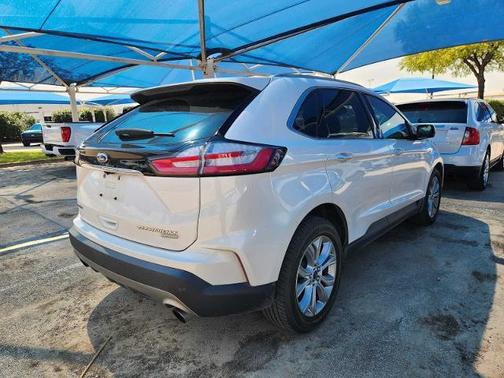 White Platinum Me 2019 Ford Edge Titanium