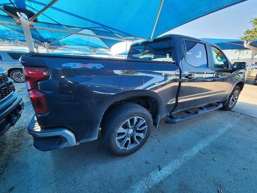 Dark Ash Metallic 2023 Chevrolet Silverado 1500 LT