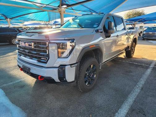 2025 GMC Sierra 2500 AT4