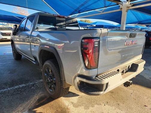 2025 GMC Sierra 2500 AT4