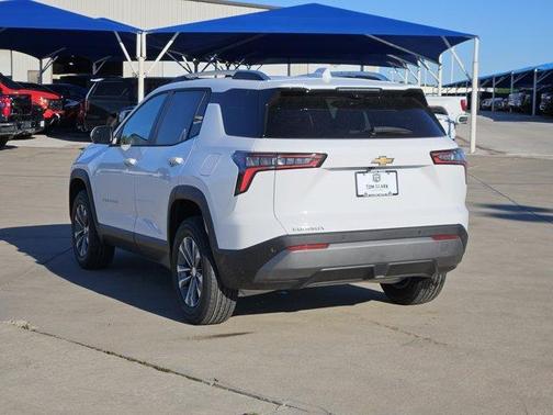 Summit White 2026 Chevrolet Equinox 1LT