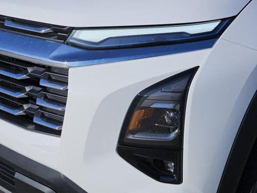 Summit White 2026 Chevrolet Equinox 1LT