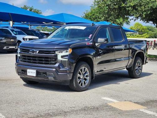 Dark Ash Metallic 2022 Chevrolet Silverado 1500 RST