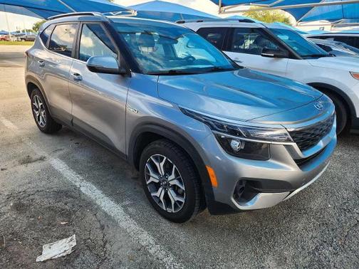 Steel Gray 2021 Kia Seltos EX