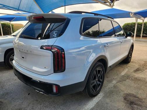 Glacial White Pearl 2024 Kia Telluride SX X-Line
