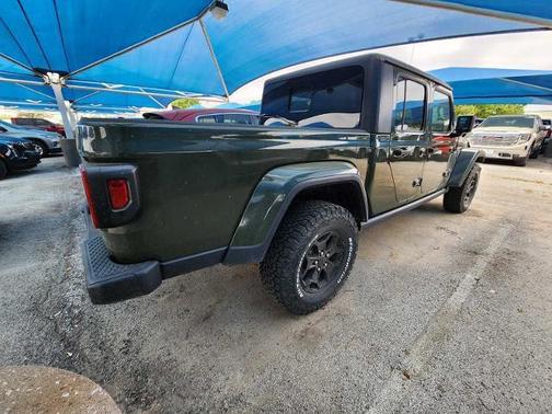 Sarge Green Clearcoat 2021 Jeep Gladiator Willys 4x4