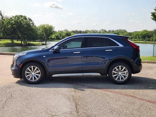 Twilight Blue Metallic 2020 Cadillac XT4 Premium Luxury