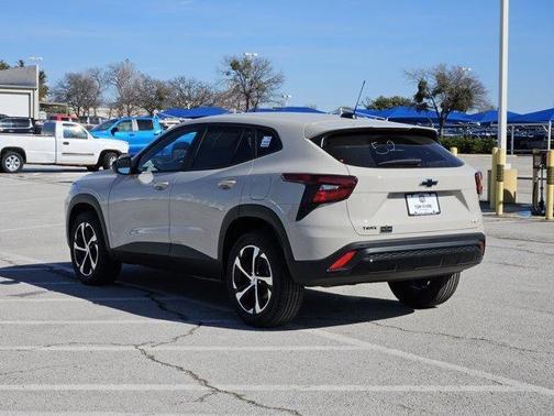 2026 Chevrolet Trax FWD 1RS