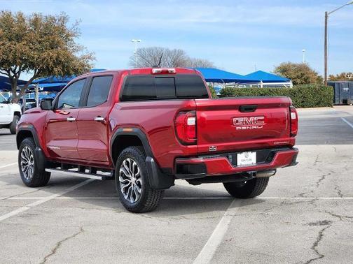 2025 GMC Canyon Denali