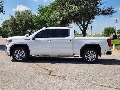 Summit White 2019 GMC Sierra 1500 SLT