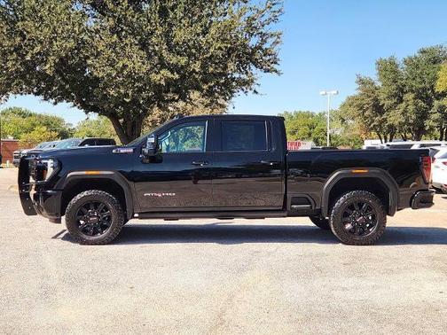 2024 GMC Sierra 2500 AT4