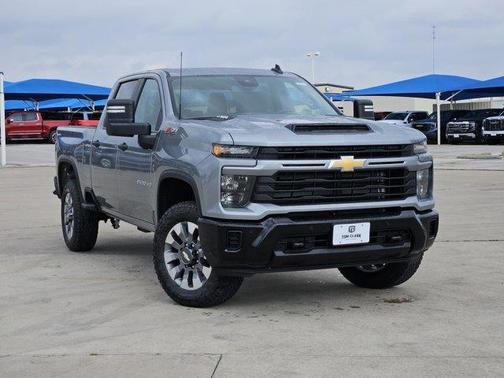 2026 Chevrolet Silverado 2500 Custom