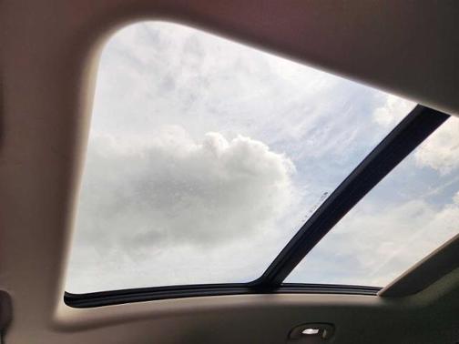 Cinnabar Metallic 2023 Buick Envision Essence AWD