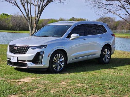 2020 Cadillac XT6 Premium Luxury FWD