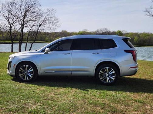 2020 Cadillac XT6 Premium Luxury FWD