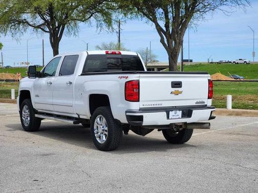 2016 Chevrolet Silverado 2500 High Country