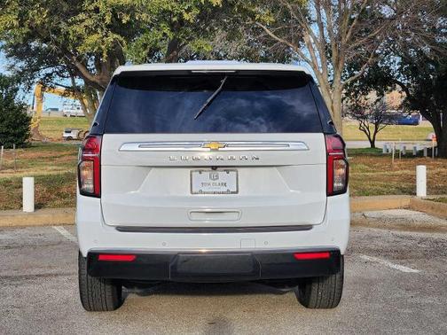 2021 Chevrolet Suburban LT