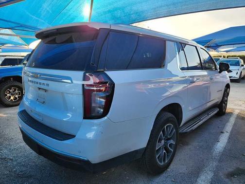 2021 Chevrolet Suburban LT