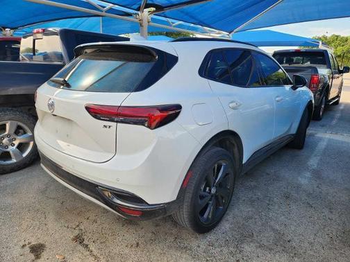 Summit White 2022 Buick Envision FWD Essence
