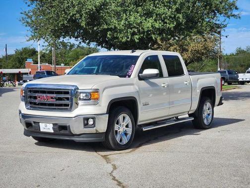 White Diamond Tricoat 2015 GMC Sierra 1500 SLE