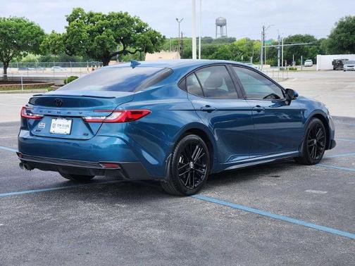 Ocean Gem 2025 Toyota Camry LE