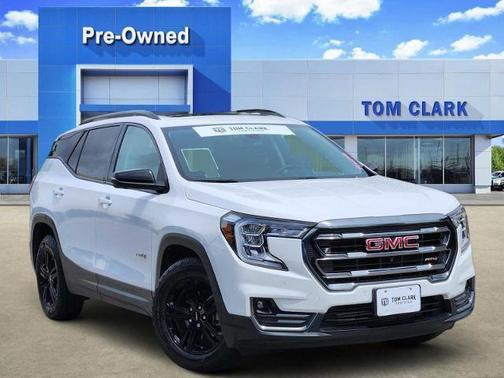 Summit White 2024 GMC Terrain AWD AT4