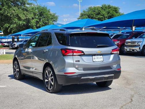 Sterling Gray Metallic 2024 Chevrolet Equinox Premier w/1LZ