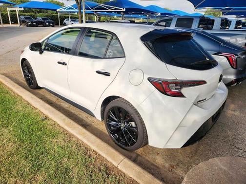 Super White 2021 Toyota Corolla SE