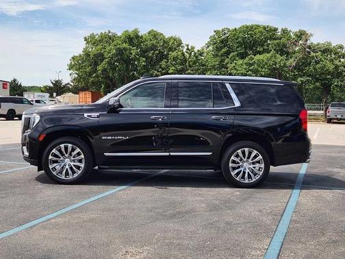 Onyx Black 2024 GMC Yukon Denali