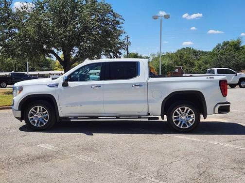 Summit White 2021 GMC Sierra 1500 SLT