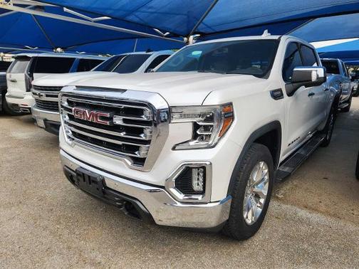 White Frost Tricoat 2021 GMC Sierra 1500 SLT