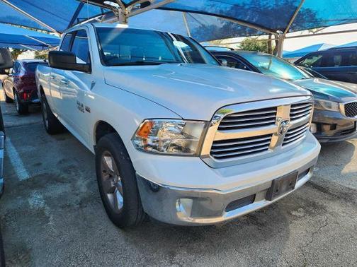 Bright White Clearcoat 2013 RAM 1500 Big Horn