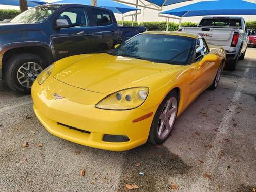 Velocity Yellow Tintcoat 2007 Chevrolet Corvette Base