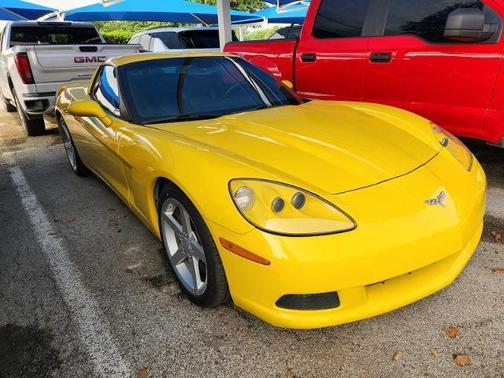 Velocity Yellow Tintcoat 2007 Chevrolet Corvette Base