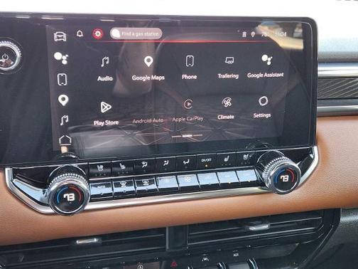 Sterling Metallic 2023 GMC Canyon AT4