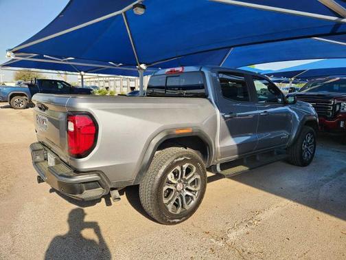 Sterling Metallic 2023 GMC Canyon AT4